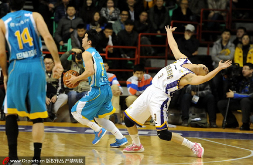  布伦森末节独得18分，尼克斯逆转公牛保留希望  